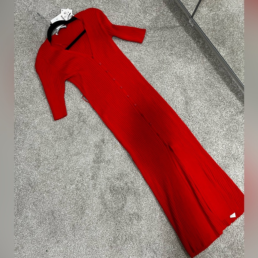 ZARA BRAND NEW DRESS